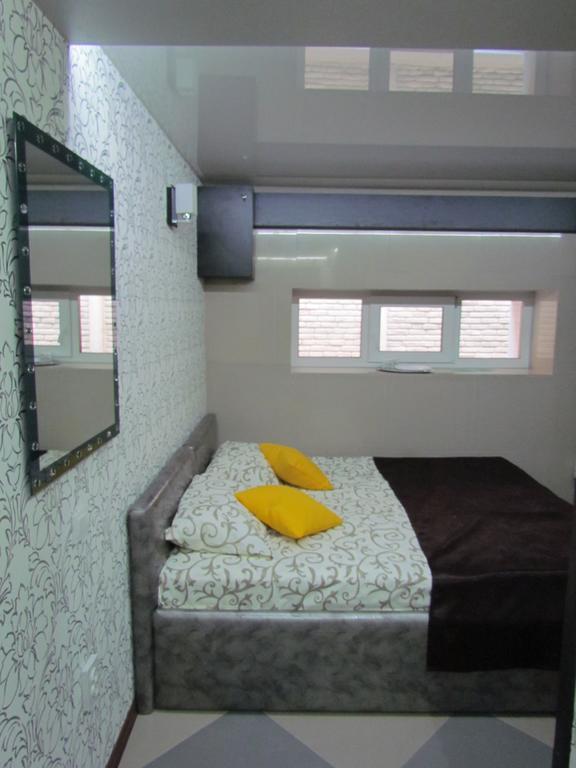 Guest House Khan Харков Екстериор снимка